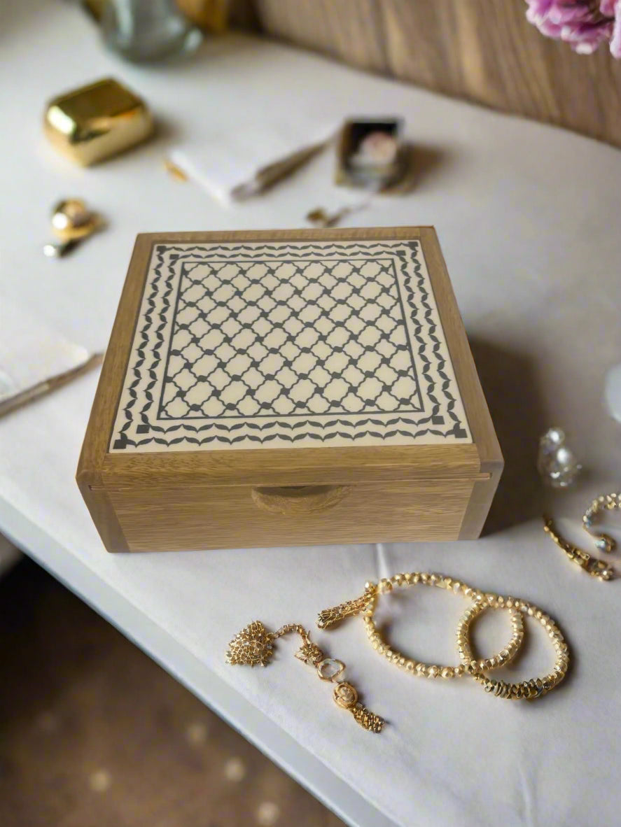 The Olive Grove Box