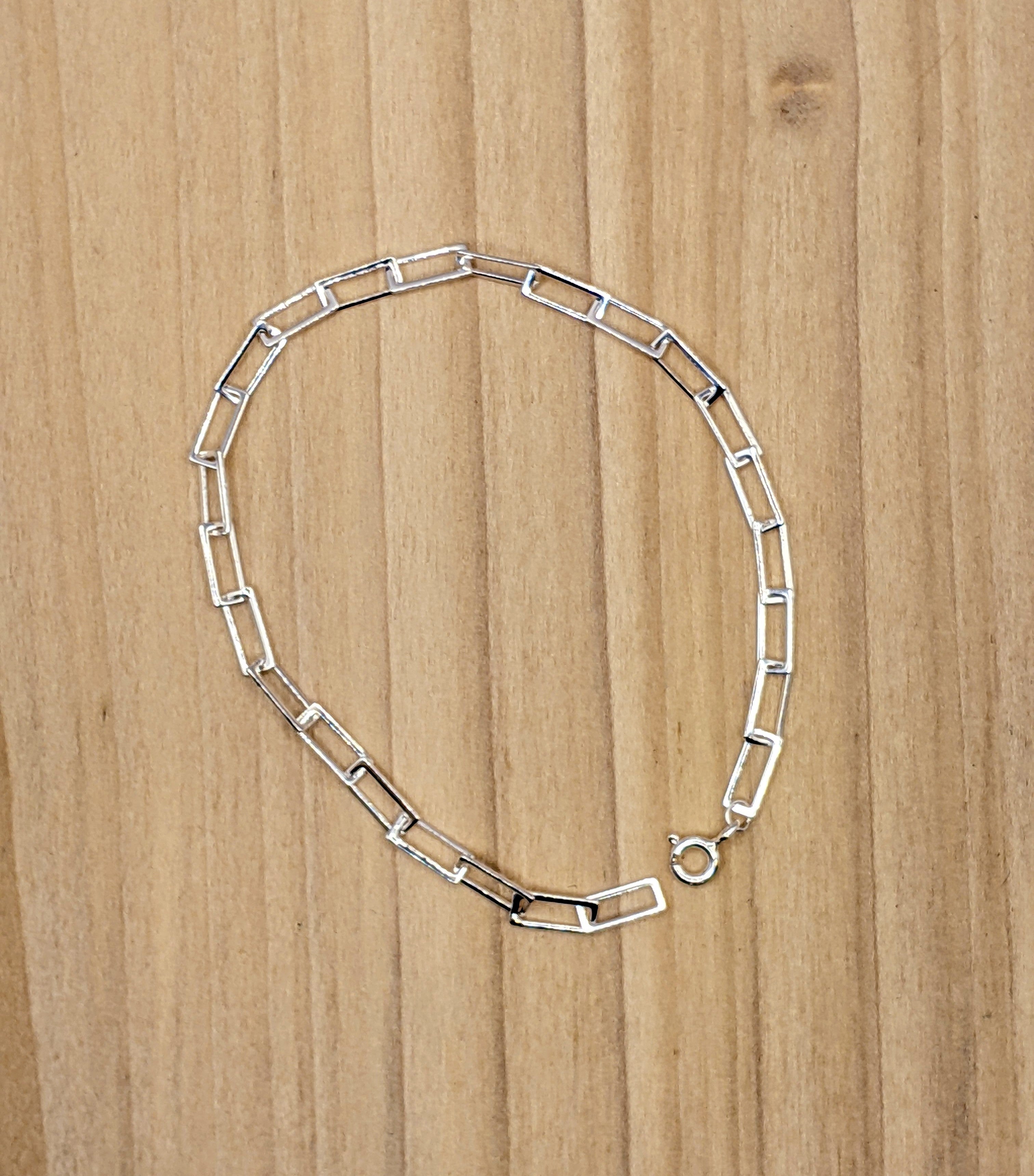 Lightweight Rectangle Link Bracelet